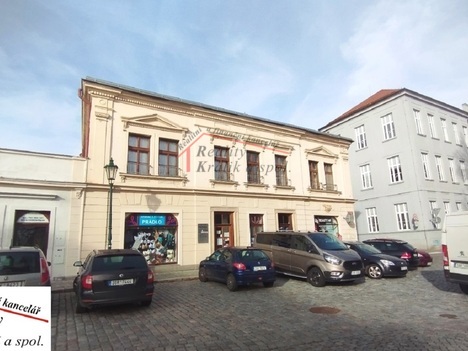 Prodejna se zázemím, s možností přestavby na bydlení v centru Kutné Hory