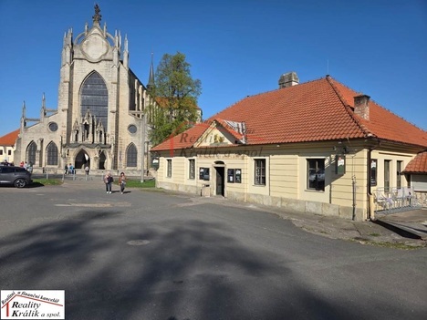 Pronájem zavedené restaurace „Zlatý Lev“ v Kutné Hoře - Sedlci